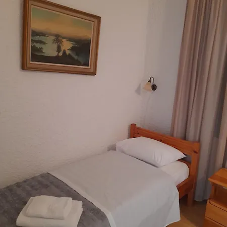 Apartment Afroditi House '5