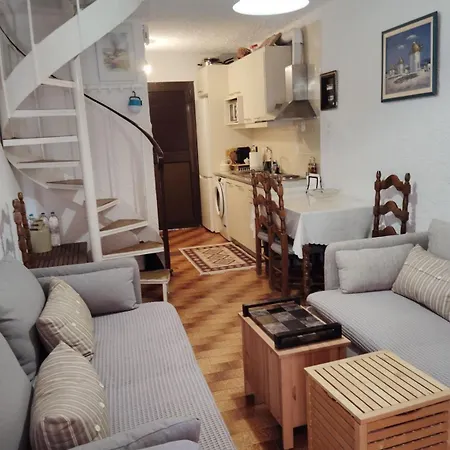 Afroditi House '5 Apartment Kórfos