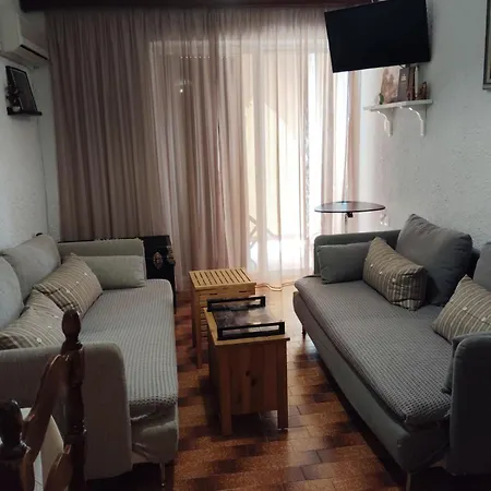 Afroditi House '5