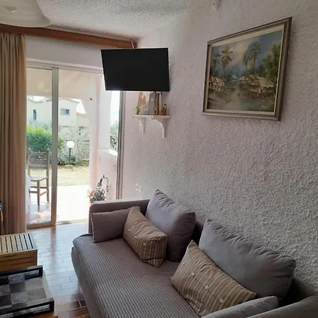 Afroditi House '5 Apartment Kórfos